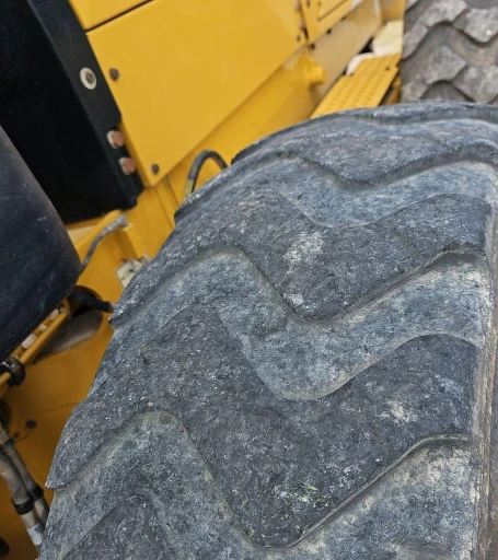 2013 Caterpillar 12M2 VHP Plus motor grader
