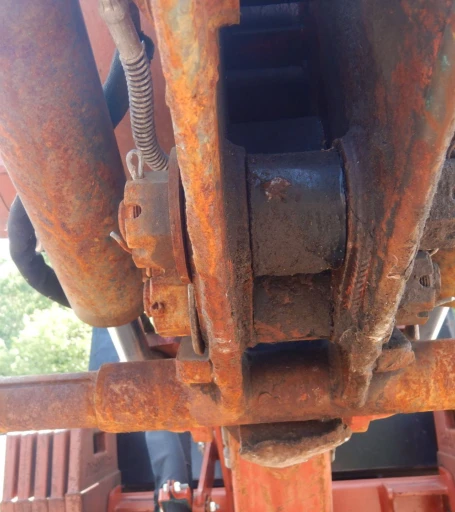 2004 Ditch Witch HT115 cable plow