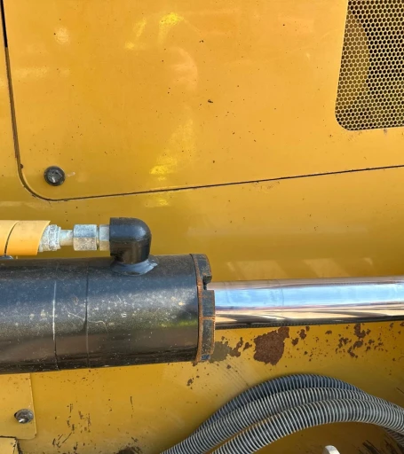 2016 Caterpillar D6K2 LGP dozer