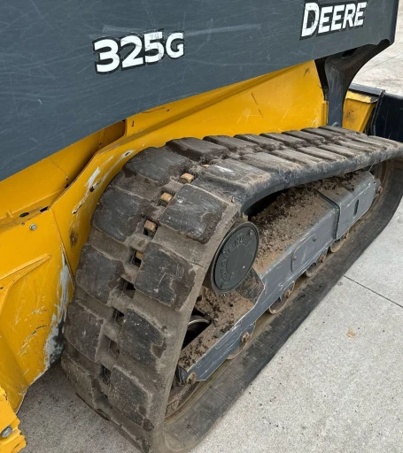 2021 John Deere 325g tracked skidsteer