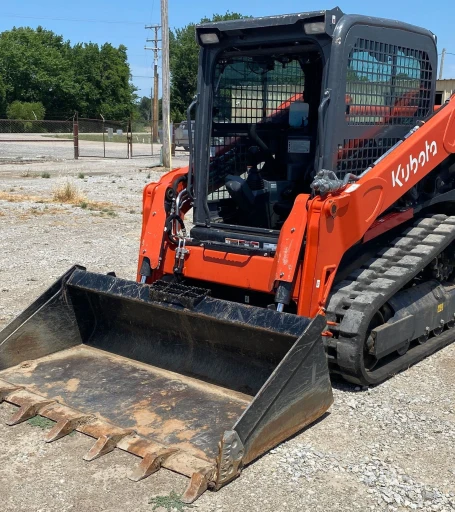 2021 Kubota SVL65-2  tracked skid steer loader