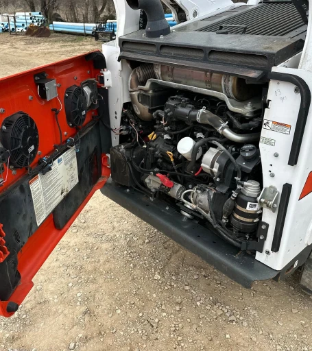 2020 Bobcat T870 tracked skid steer loader