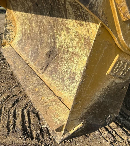 2018 Caterpillar 953K track loader
