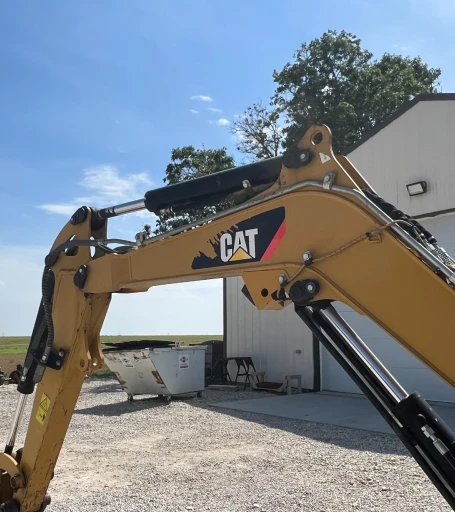 2016 Caterpillar 303E Mini Excavator