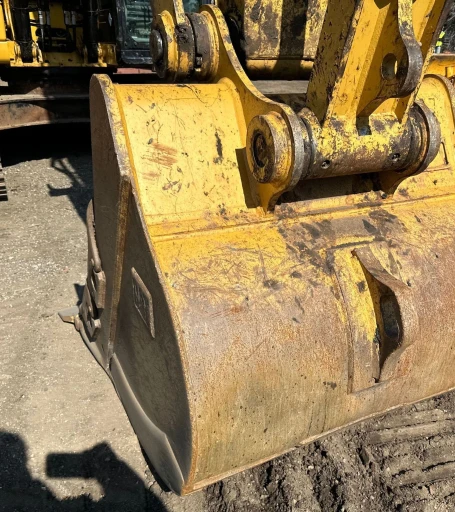 2015 Caterpillar 323FL excavator
