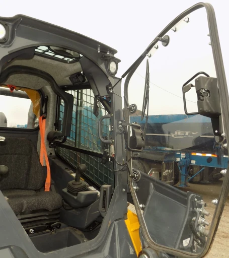 2019 John Deere 333G tracked skid steer loader1