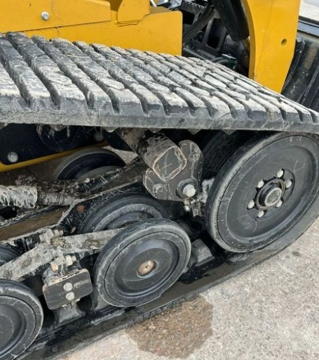 2015 Caterpillar 277D tracked skid steer loader
