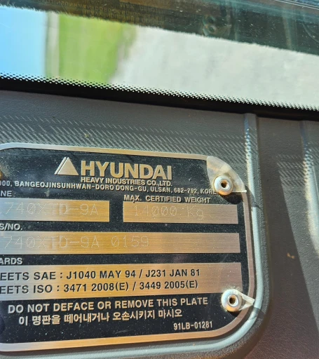 2015 Hyundai HL740XTD-9A Wheel Loader