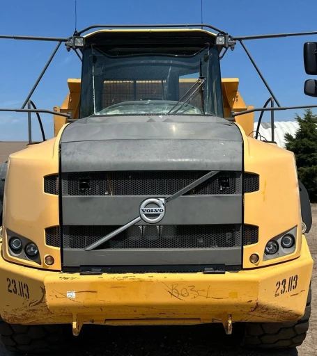 2011 Volvo A40F haul truck