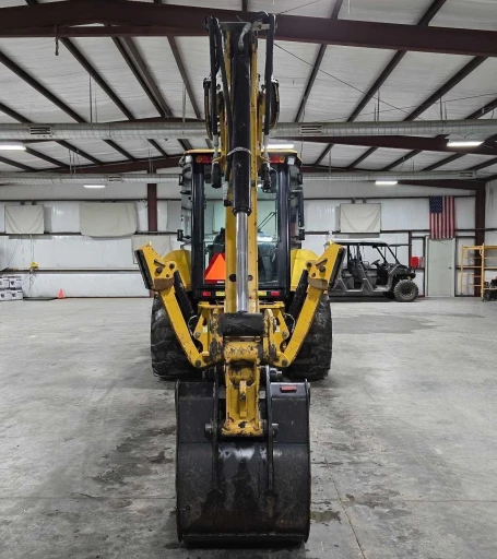 2017 Caterpillar 420F2  Backhoe