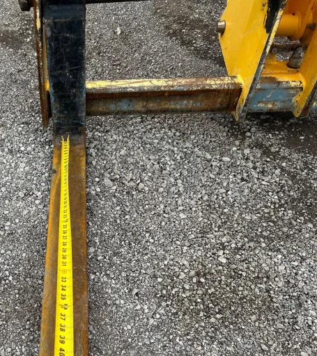 2010 Pettibone 944 telehandler