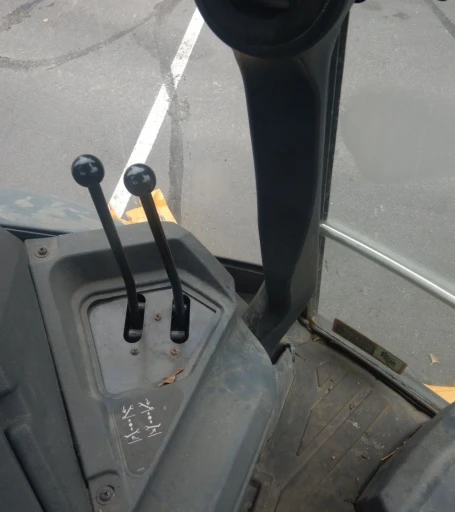 2015 John Deere 410L backhoe