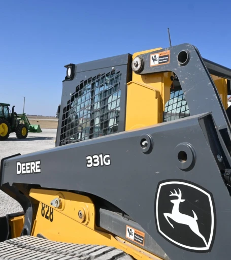2022 John Deere 331G compact track loader