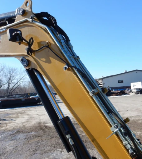2016 Caterpillar 304E2 CR mini excavator