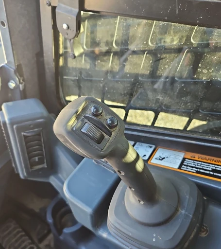 2021 John Deere 333G tracked skid steer loader