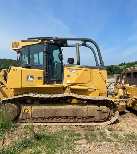 2007 John Deere 850J LT Dozer WMulti-Shank Ripper