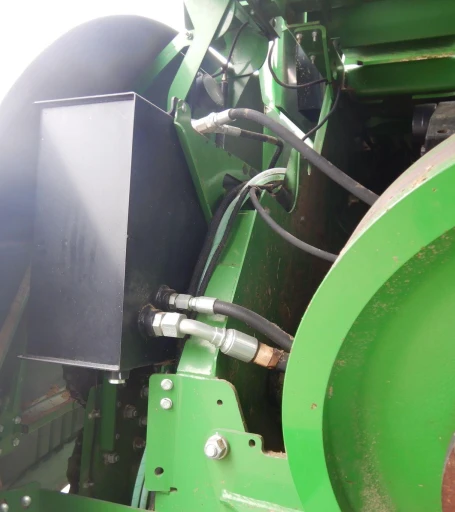 2016 John Deere L340 square baler