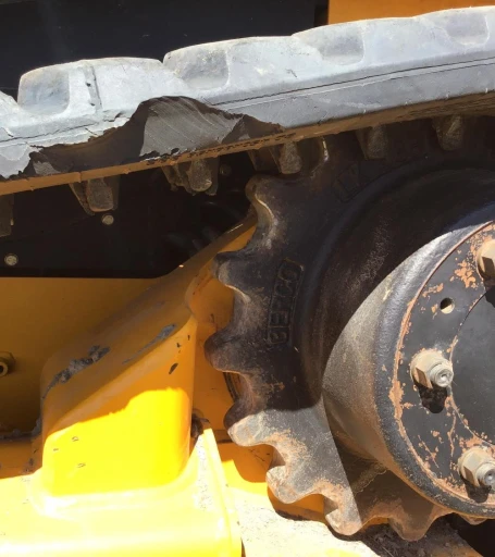 2015 JCB 260T Skid Steer Track Loader