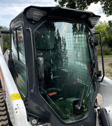 2022 Bobcat T76 R-Series tracked skid steer loader