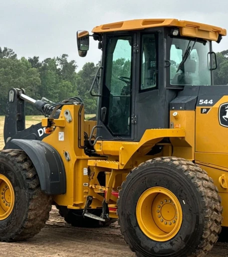 2022 John Deere 544 P-Tier wheel loader