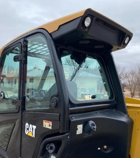 2019 Caterpillar TH408D 4x4x4 Handler