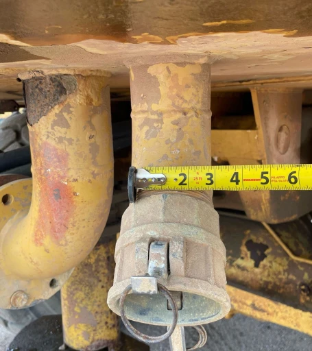 2000 Caterpillar D300E Series II water wagon