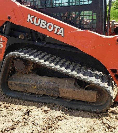 2013 Kubota SVL75 skid steer 2