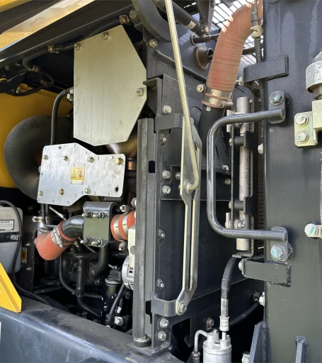 2016 KOMATSU WA320-7