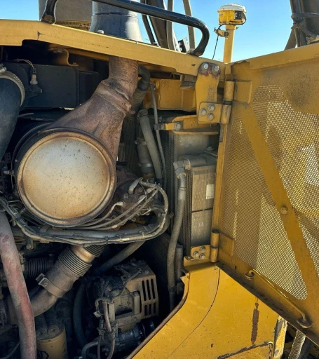 2011 Caterpillar D6T XL dozer