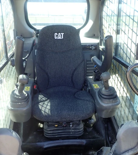 2017 Caterpillar 289D tracked skid steer loader