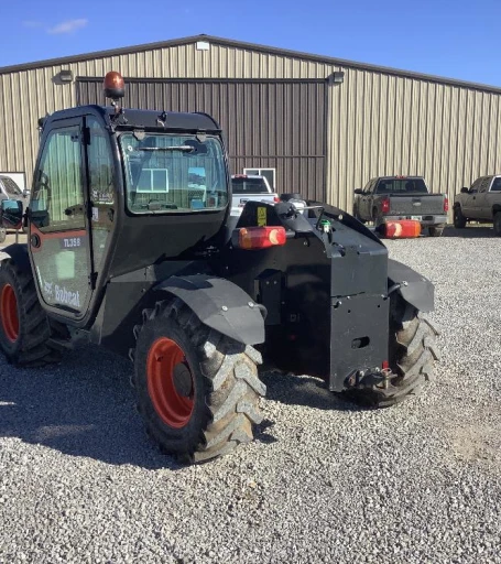 2016 Bobcat TL358H Telehandler