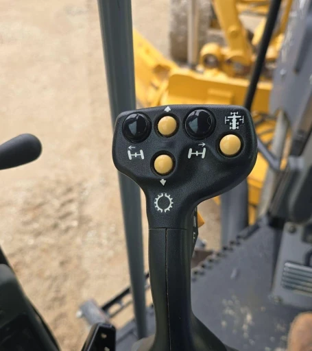 2012 Caterpillar 140M2 motor grader