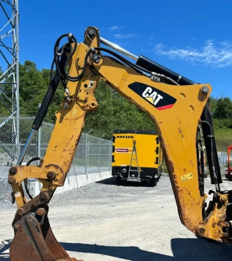 2016 Caterpillar 420F2 IT 4WD Backhoe