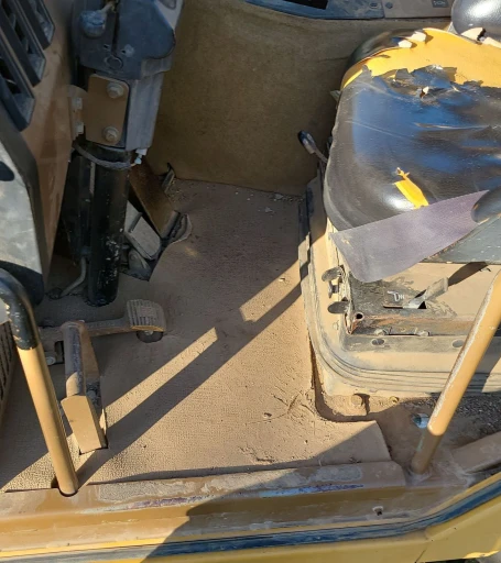 2006 Caterpillar 615C Series II elevating scraper