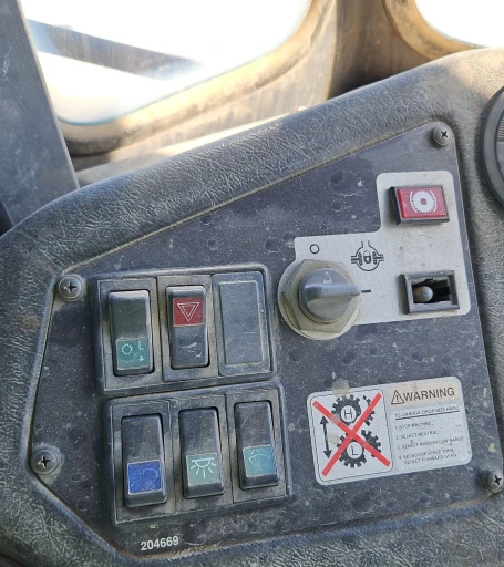 2000 John Deere 400C haul truck