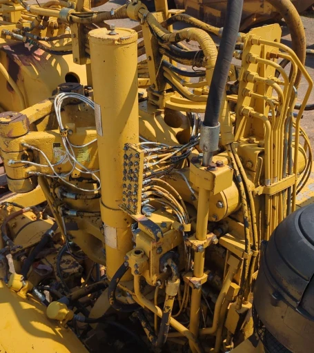 1995 Caterpillar 623F Elevating Scraper