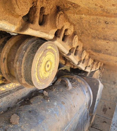 2015 Caterpillar D6T XW dozer