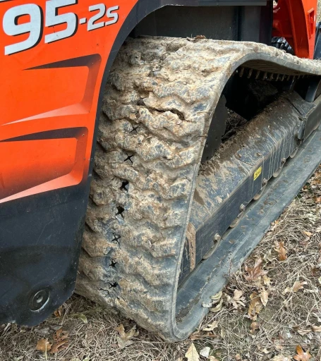 2020 Kubota SVL95-2S tracked skid steer loader