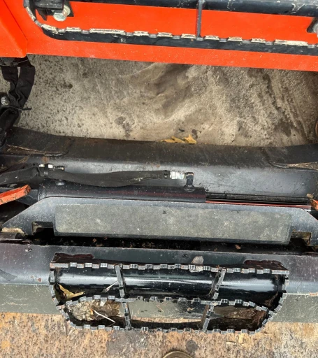 2021 Kubota SVL97-2 tracked skid steer loader