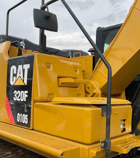 2017 Caterpillar 320FL Excavator