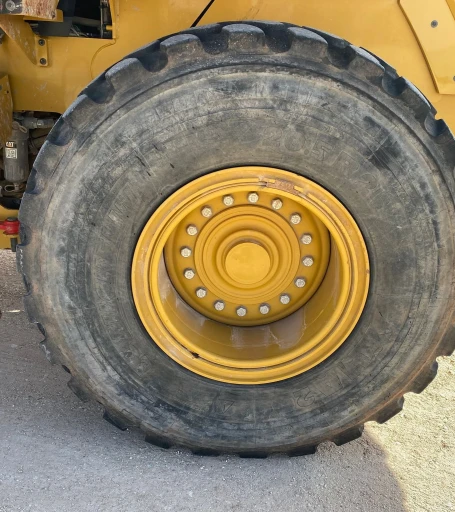 2017 Caterpillar 938M wheel loader