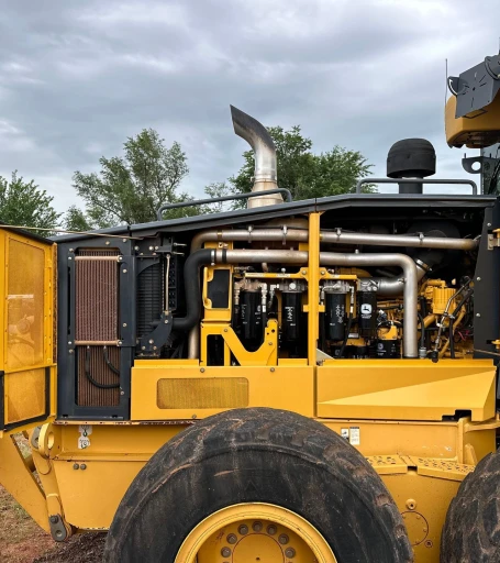2013 John Deere 772GP motor grader