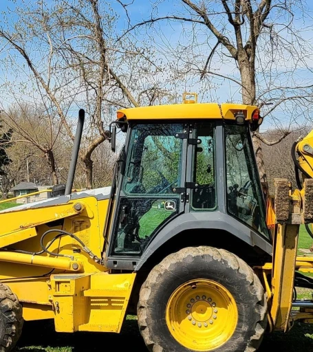 2007 John Deere 710G backhoe