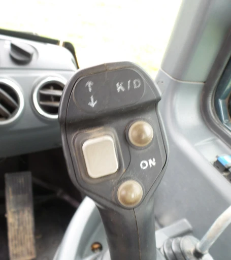 2013 Hyundai HL740-9 wheel loader