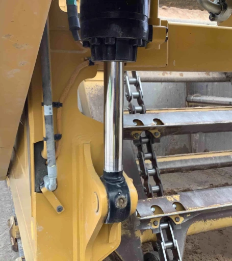 2017 Caterpillar 623K Self Propelled Elevating Scraper