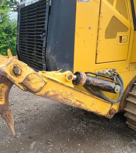 2008 Caterpillar 963D track loader