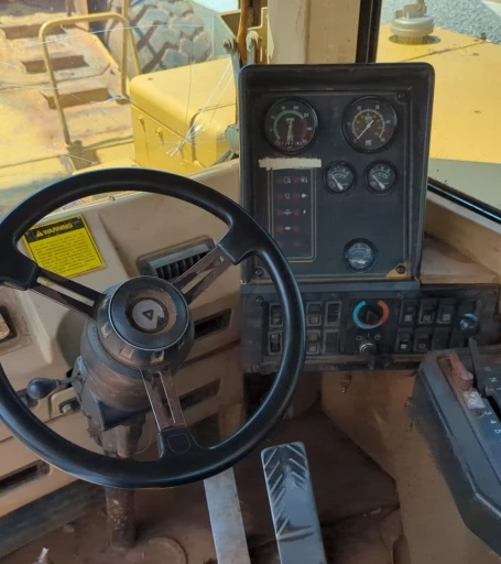 1995 Caterpillar 623F Elevating Scraper