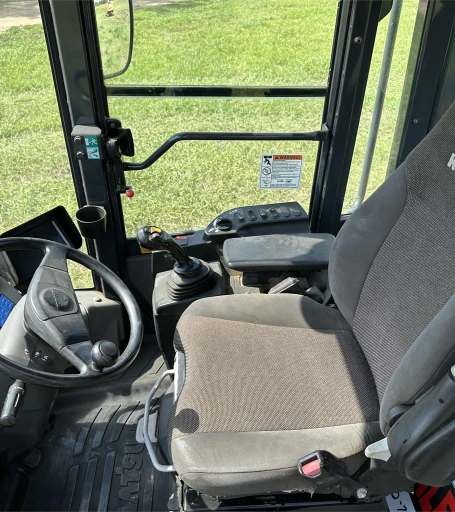 2016 KOMATSU WA320-7