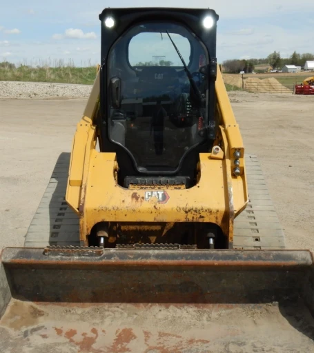 2019 Caterpillar 279D3 tracked skid steer loader