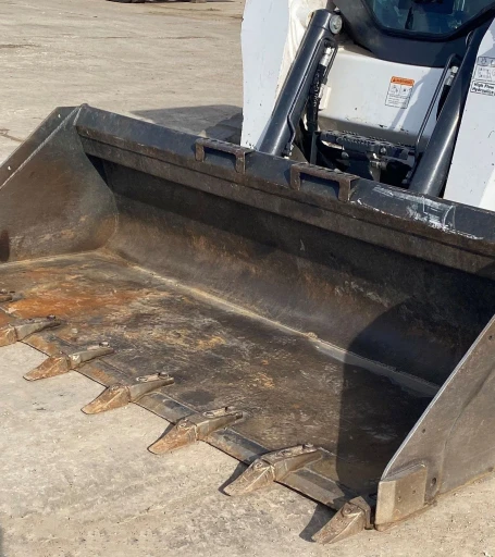 2019 Bobcat T870 tracked skid steer loader